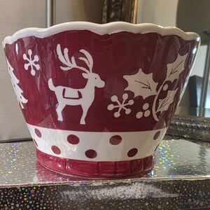 VTG - 222 Fifth Tivoli Red - Ceramic Christmas Candy Dish.  EUC.